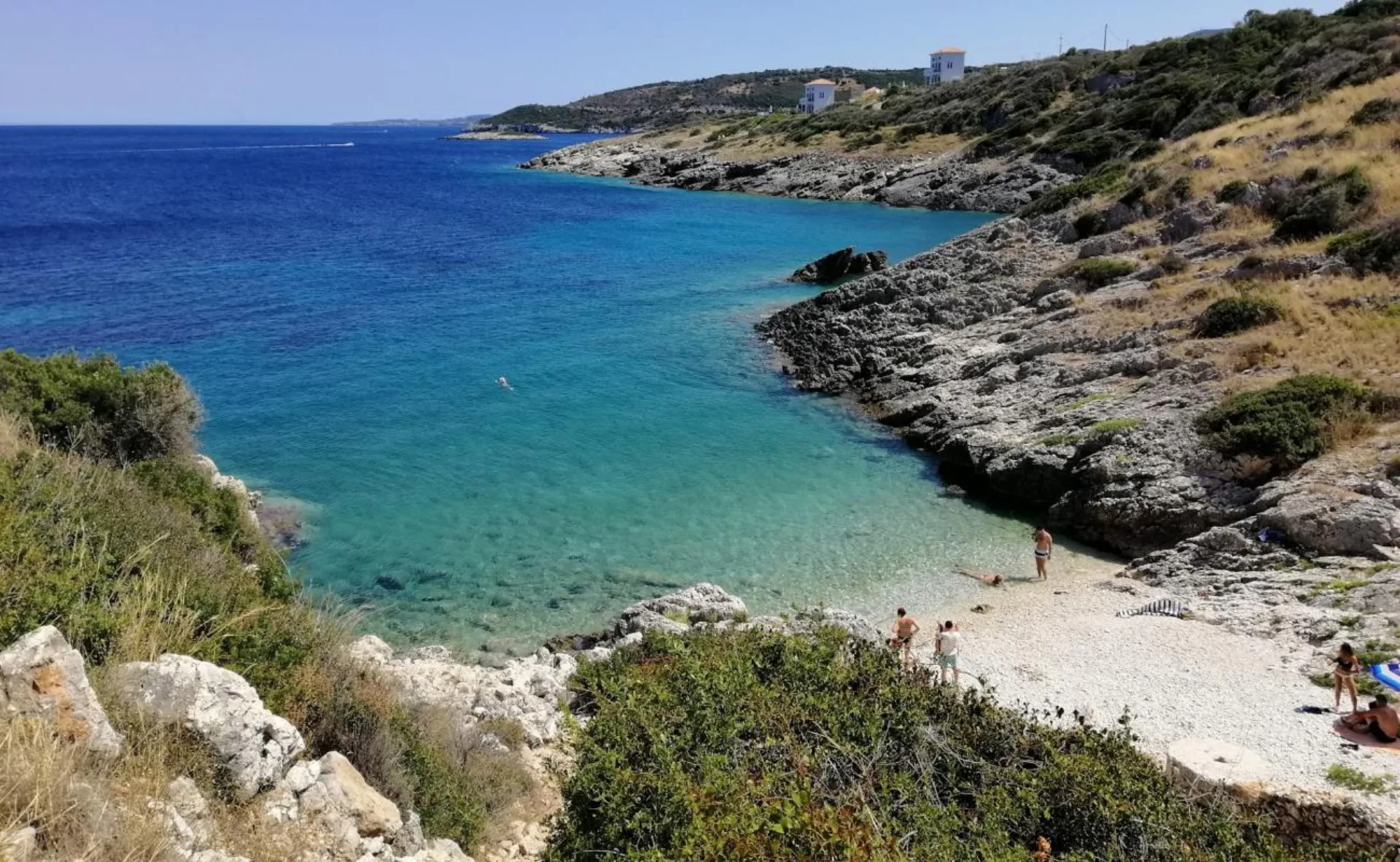 Kremidi Beach