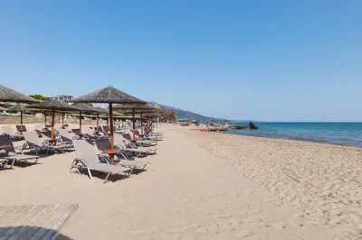 Plaka Beach